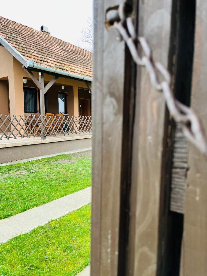 Apartament Turul -Kuca Za Odmor- Korod Zewnętrze zdjęcie